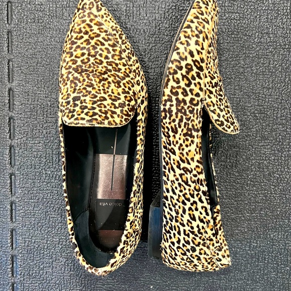 Dolce Vita leopard flats. Size 6.5 - Picture 2 of 2